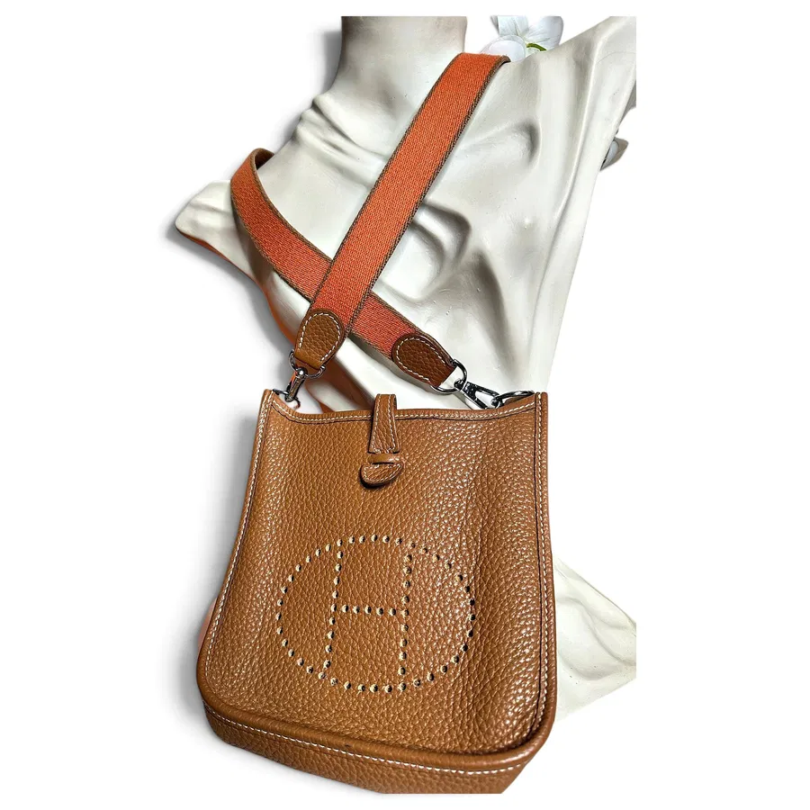 Hermès — Sac bandoulière en cuir Evelyne