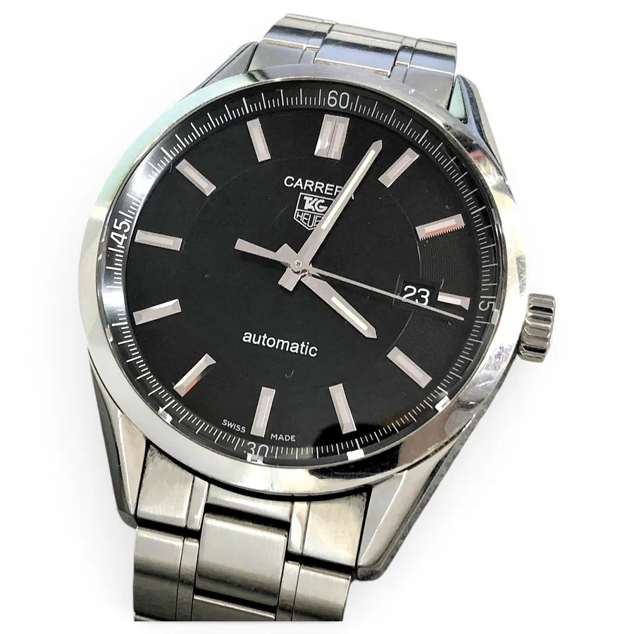 Tag Heuer — Montre Carrera