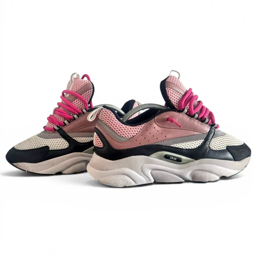Dior — Baskets basses en cuir B22