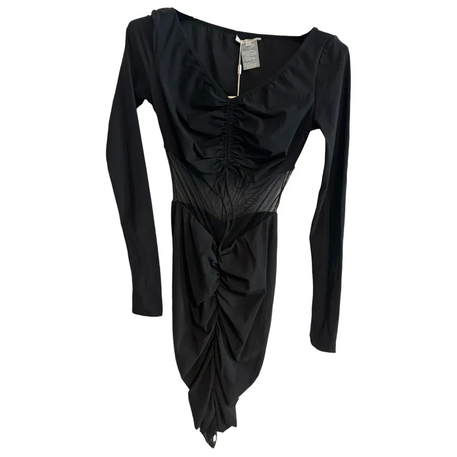 Nensi Dojaka — Mini robe